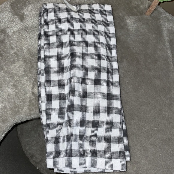 Set of TWO Trick or Treat Black cat Halloween dish towels NWT - Picture 5 of 5